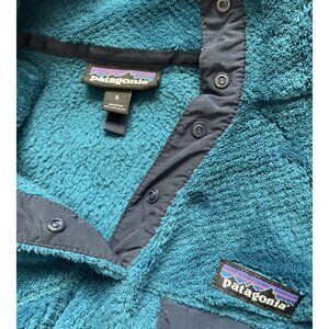 Pre-loved Patagonia women's terry sweater